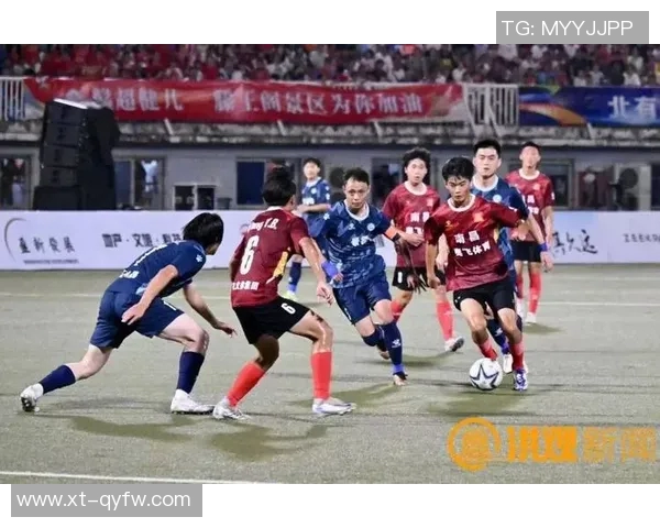 球迷激情四溢为足球明星献唱展现热爱与支持的动人瞬间