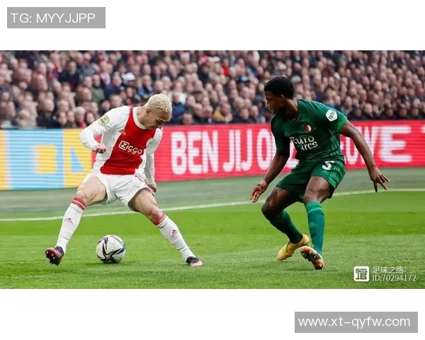 掌握颠球技巧轻松玩转足球运动的全面指南 掌握颠球技巧轻松玩转足球运动的全面指南