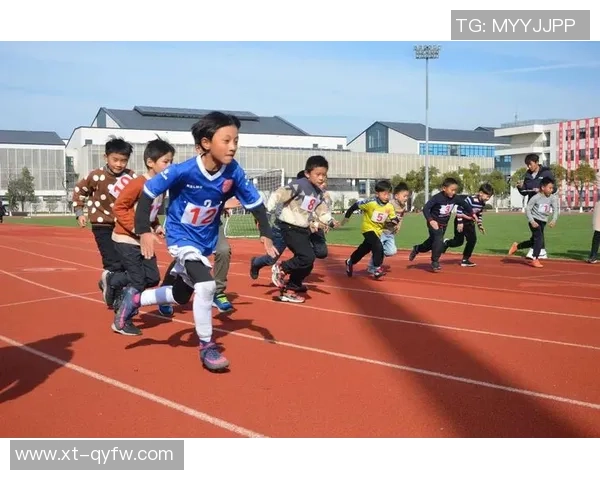 波拉克足球：探索这项运动背后的激情与文化传承